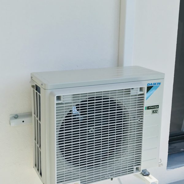 Mise En Service Climatisation Reversible Au Cailar