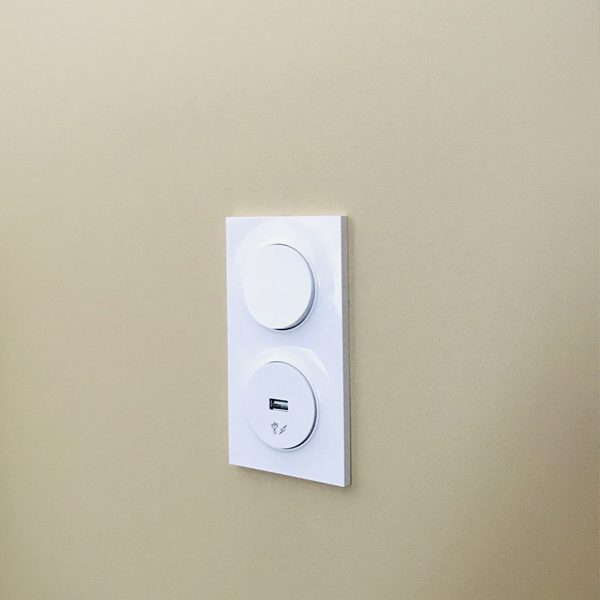 Pose D Appareillages Electrique A Aimargues