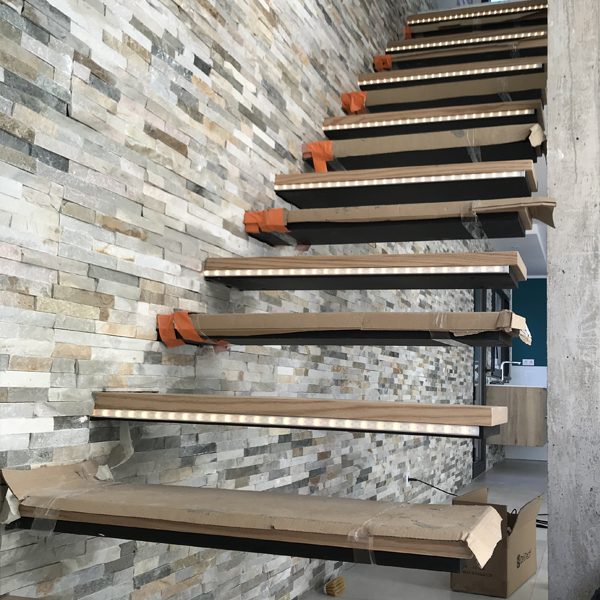 Installation Eclairages Bandeau Led Escalier A Montpellier