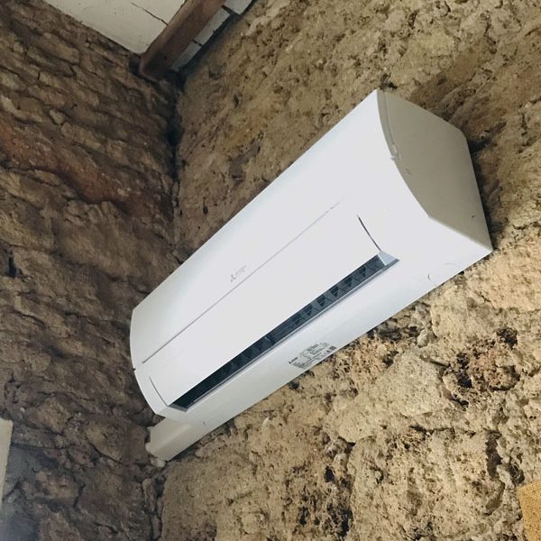 Installation Clilmatisation Reversible A Aigues Vives