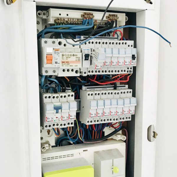 Depannage Electricite Au Cailar