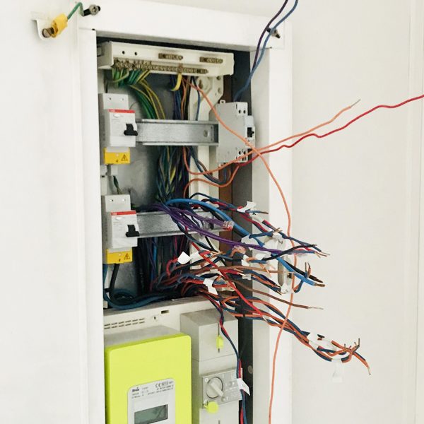 Renovation Electricite Generale Au Cailar